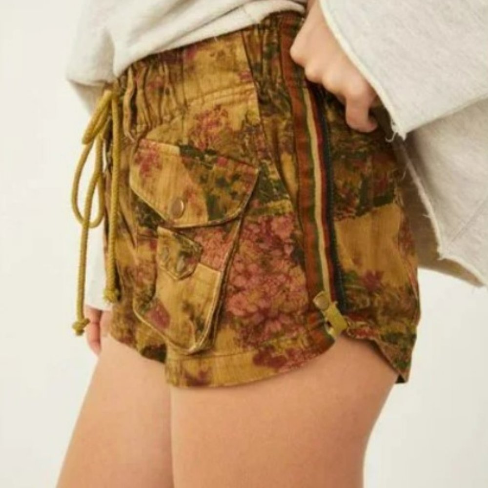 NWT Free People Women's Printed Waimea Slouchy Short (XS M) Assort /Earth Combo